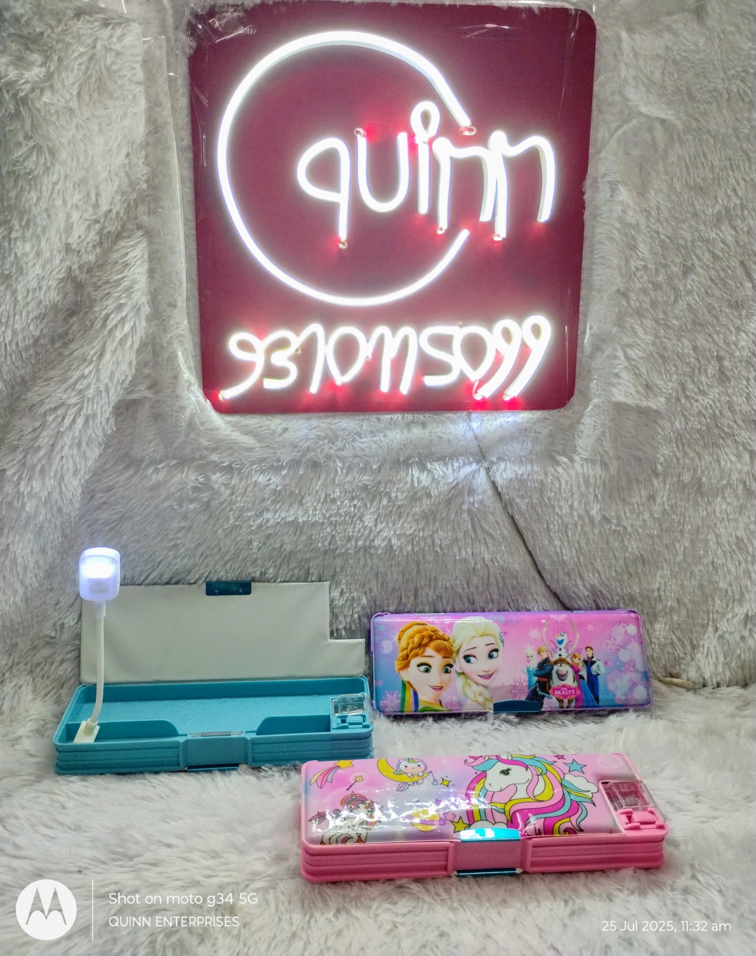 Multipurpose Magnetic Pencil Box with LED Lamp and Sharpeners
