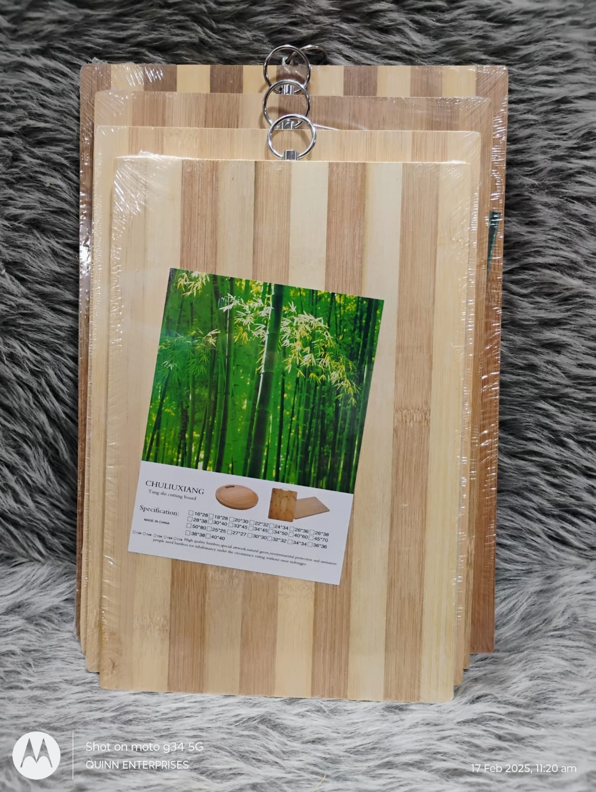 Bamboo Cutting Board, Chopping Board Knife Friendly with Hanging Ring