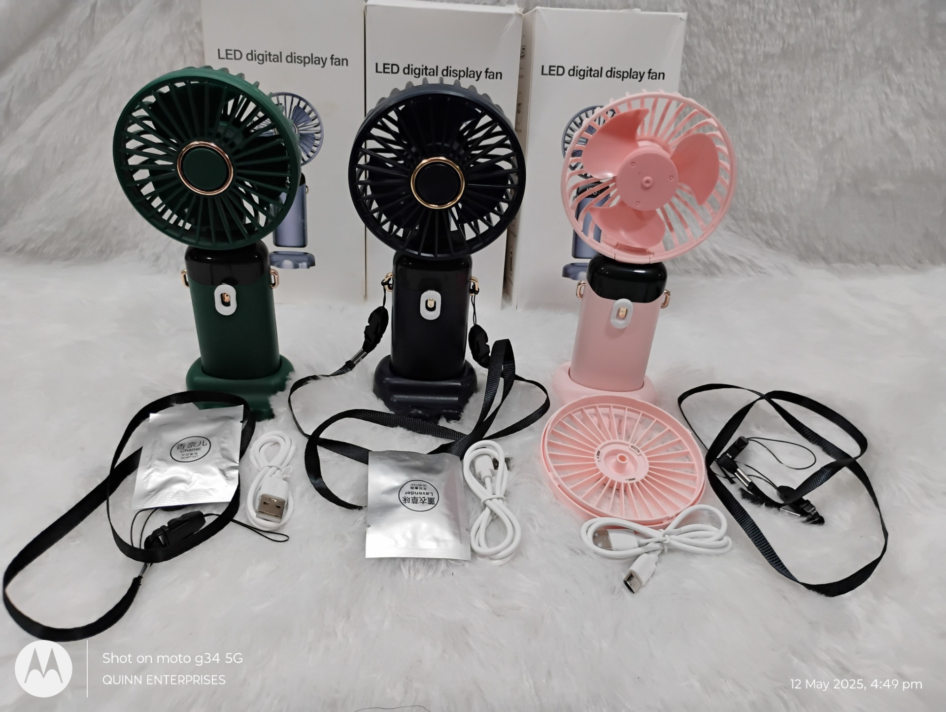 Portable Fan Mini Handheld Blue Fan with Digital Display Small USB Rechargeable Personal Pocket Fan with 5 Speeds Foldable Desk Fan with Lanyard and Base for Home Travel，170007