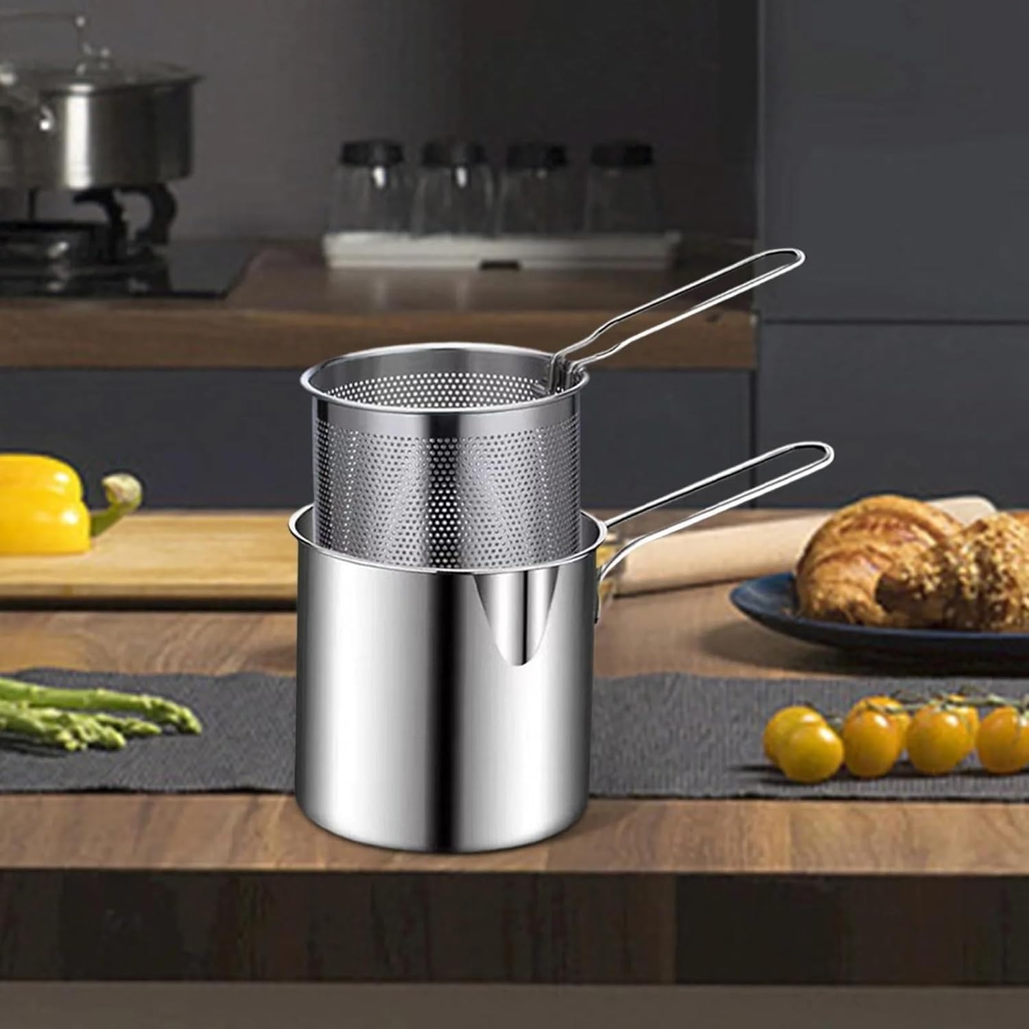 Small Deep Frying Pot with Basket