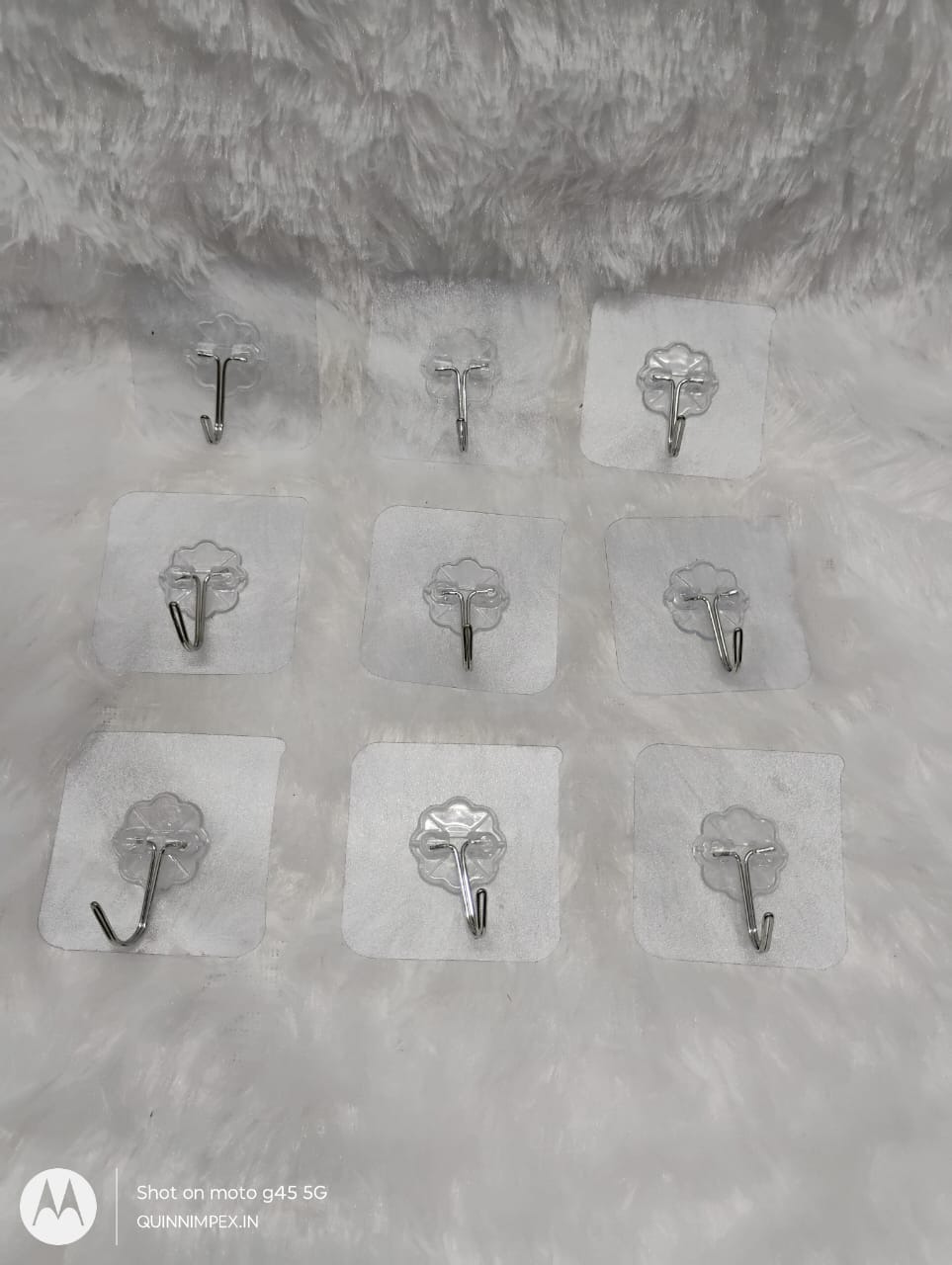 Wall Hooks for Hanging Strong Hook for Wall Hanging Hook Without Drill Self Adhesive Hooks for Wall Heavy Duty Wall Stick Hook Wall Hanger Hook