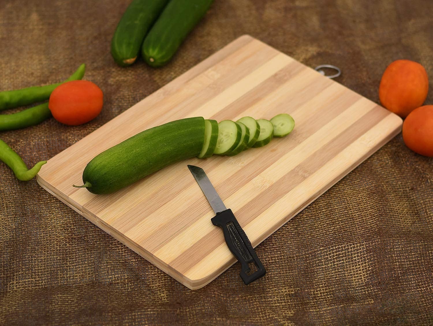 Bamboo Cutting Board, Chopping Board Knife Friendly with Hanging Ring