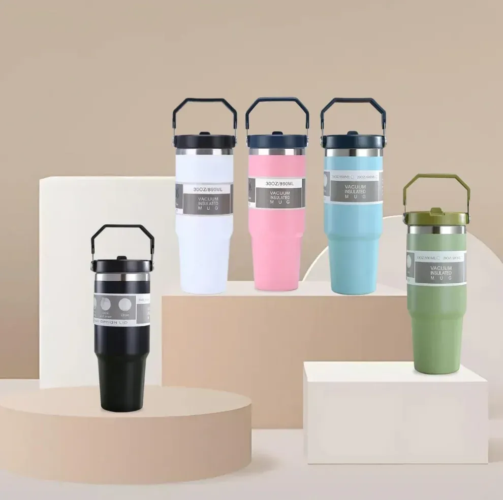 Oasis Vaccum Insulated Stainless Steel Tumbler With Handle (900 ml)
